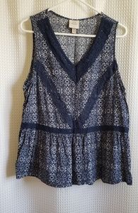 Breezy Knox Rose sleeveless top.